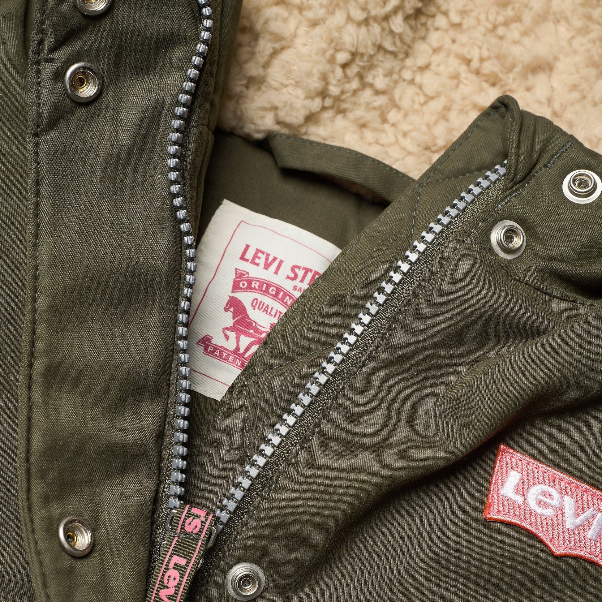 Parka fourrée | Olive verte-Levi's-Super Châtaigne-outlet : Product type