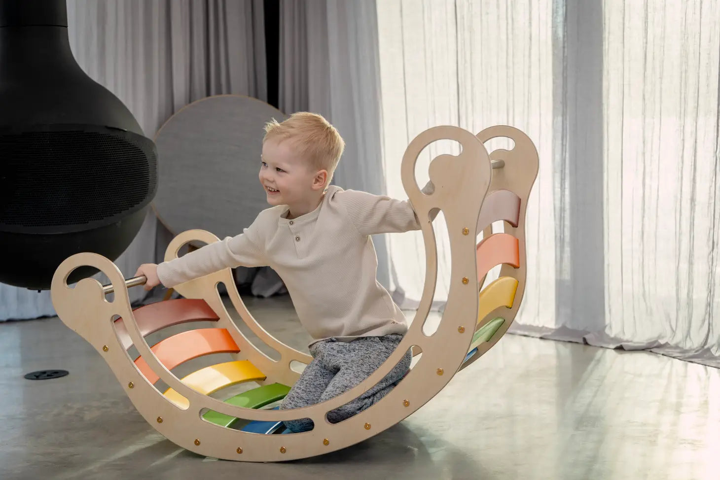 Module de motricité en bois - Rocker - Arc-en-ciel-Kate Haa-Super Châtaigne-Jeux éducatifs : Product type