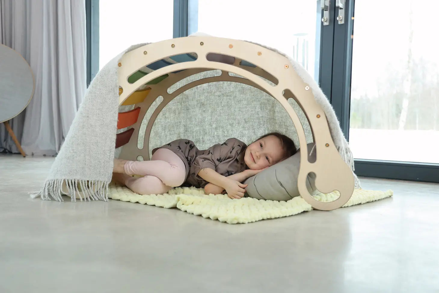 Module de motricité en bois - Rocker - Arc-en-ciel-Kate Haa-Super Châtaigne-Jeux éducatifs : Product type