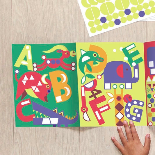 poster créatif et stickers - les lettres-Poppik-Super Châtaigne-Collages & Coloriages : Product type